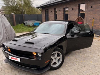 2020 Dodge Challenger III Рестайлинг 2, чёрный, 2550000 рублей, вид 1