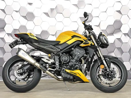 2025 Triumph Street Triple, жёлтый, 1289000 рублей, вид 3