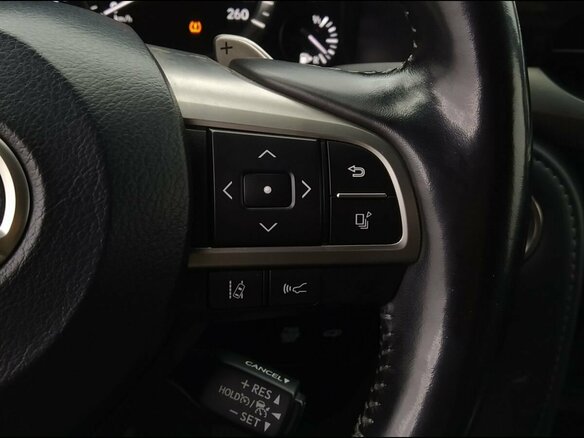 2020 Lexus LX 570 III Рестайлинг 2, белый, 8830000 рублей - вид 10