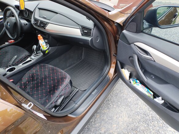 2013 BMW X1 20i I (E84) Рестайлинг, коричневый, 1360000 рублей - вид 23