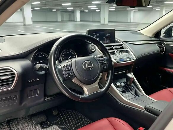 2021 Lexus NX 200 II, серебристый, 3199900 рублей - вид 8