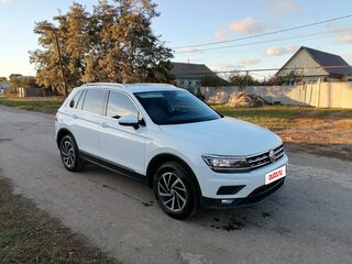 2018 Volkswagen Tiguan II, белый, 2150000 рублей, вид 3