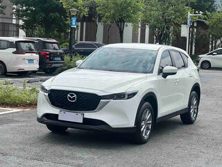 2025 Mazda CX-5 II Рестайлинг, белый, 2600000 рублей, вид 2