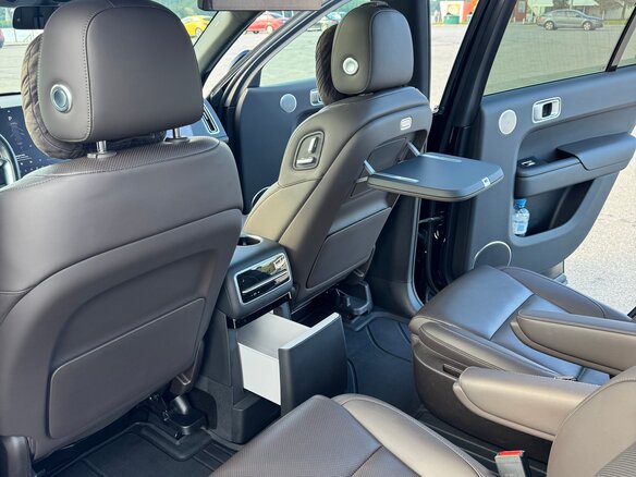 2024 Li Auto (Lixiang) L9 44.5 kWh I, чёрный, 6700000 рублей - вид 12