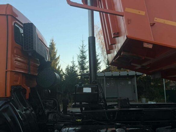 2013 КамАЗ 65115, оранжевый, 2700000 рублей - вид 15
