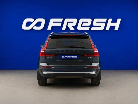 2021 Volvo XC60 II Рестайлинг, синий, 3699547 рублей, вид 4