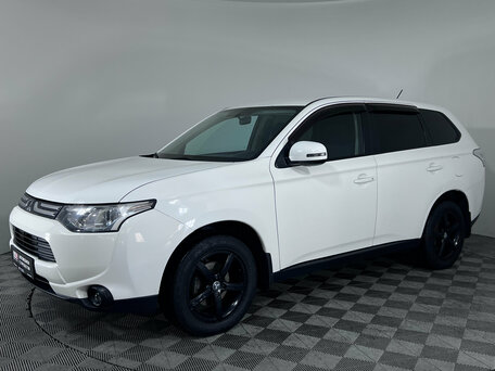 Mitsubishi Outlander III