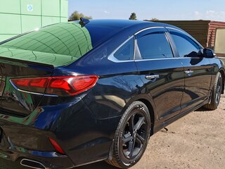 2018 Hyundai Sonata VII (LF) Рестайлинг, чёрный, 1790000 рублей, вид 5