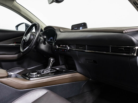 2021 Mazda CX-30 I, серый, 2730000 рублей - вид 14