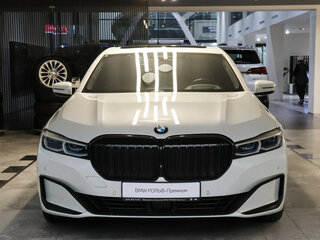 2021 BMW 7 серии 740d xDrive VI (G11/G12) Рестайлинг, белый, 7800000 рублей, вид 1