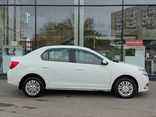 2015 Renault Logan II, белый, 440000 рублей, вид 4