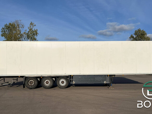 2015 Schmitz Cargobull SKO, белый, 3830000 рублей - вид 9