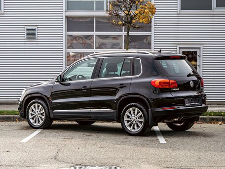 2014 Volkswagen Tiguan I Рестайлинг, чёрный, 1095000 рублей, вид 4