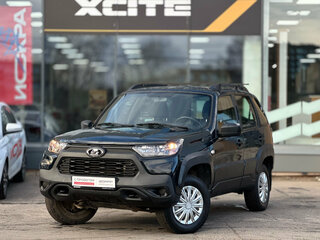 2024 Lada (ВАЗ) Niva Travel I, чёрный, 1179000 рублей, вид 1
