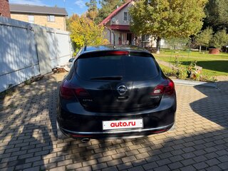 2013 Opel Astra J Рестайлинг, чёрный, 885000 рублей, вид 4