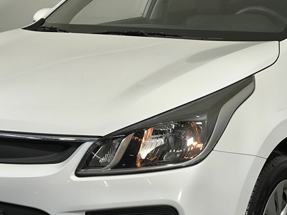 2019 Kia Rio IV, белый, 1195000 рублей - вид 13