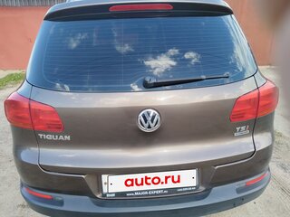 2014 Volkswagen Tiguan I Рестайлинг, коричневый, 1350000 рублей, вид 4