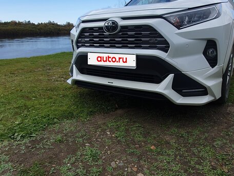 2020 Toyota RAV4 V (XA50), белый, 2930000 рублей, вид 4
