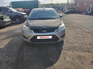 2008 Ford Focus II Рестайлинг, серебристый, 330000 рублей, вид 1