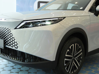 2026 Omoda C7, серебристый, 3099000 рублей, вид 4