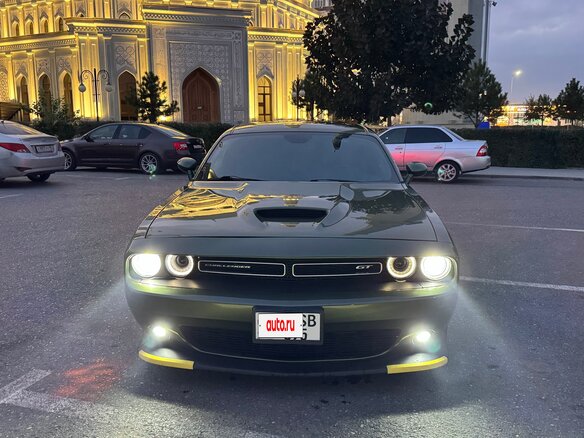 2021 Dodge Challenger III Рестайлинг 2, зелёный, 2150000 рублей - вид 1