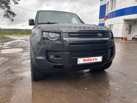 2021 Land Rover Defender 110 II, чёрный, 6790000 рублей