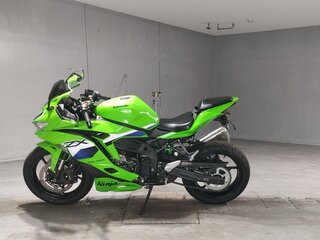 2026 Kawasaki ZX-4, зелёный, 1057000 рублей, вид 2