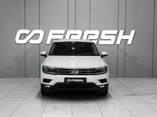 2018 Volkswagen Tiguan II, белый, 1878000 рублей, вид 3