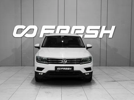 2018 Volkswagen Tiguan II, белый, 1878000 рублей, вид 3