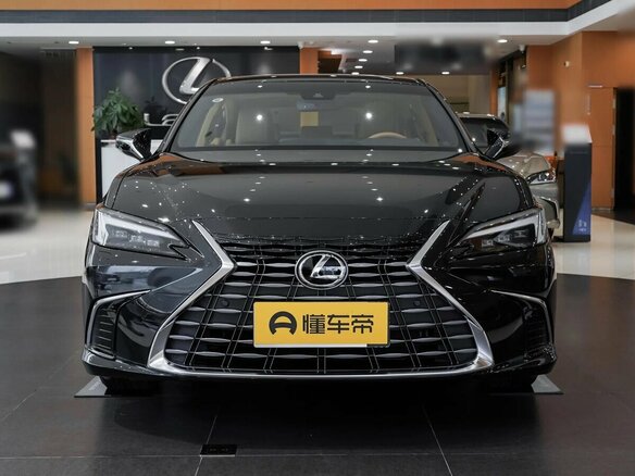 2026 Lexus ES 200 VII Рестайлинг 2, чёрный, 5690000 рублей - вид 1