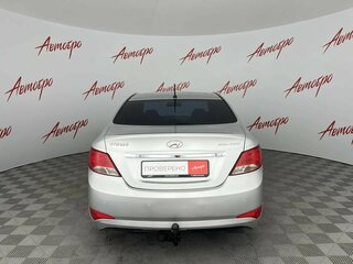 2014 Hyundai Solaris I Рестайлинг, серебристый, 875000 рублей, вид 4