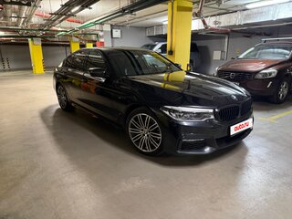 2017 BMW 5 серии 540i xDrive VII (G30/G31/G38), чёрный, 3499000 рублей, вид 1