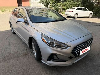 2017 Hyundai Sonata VII (LF), серый, 1400000 рублей, вид 3