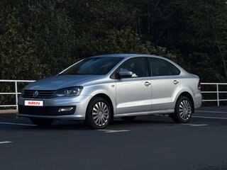 2017 Volkswagen Polo V Рестайлинг, серебристый, 1200000 рублей, вид 2
