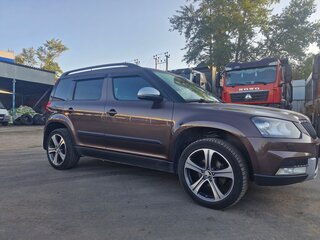 2017 Skoda Yeti I Рестайлинг, коричневый, 1450000 рублей, вид 4