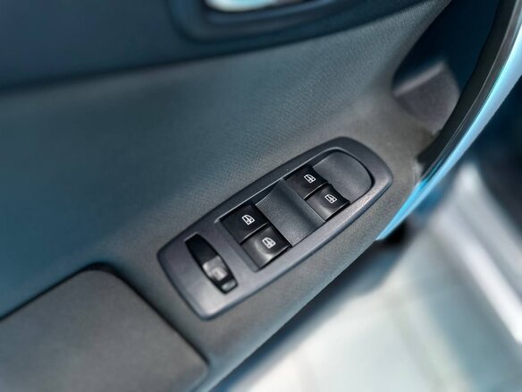 2011 Renault Koleos I, серебристый, 1019000 рублей - вид 29