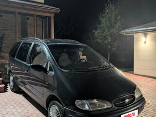 1998 Ford Galaxy I, чёрный, 125000 рублей, вид 1