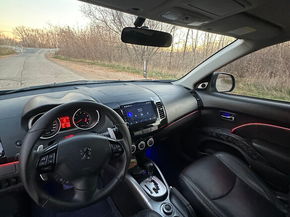 2008 Peugeot 4007, серый, 1020000 рублей - вид 14
