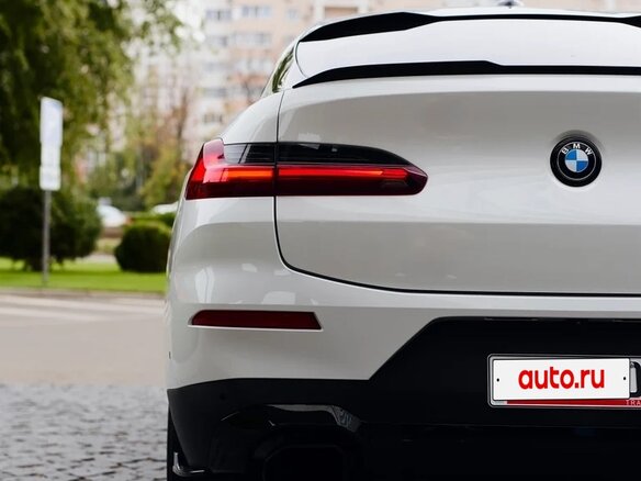 2023 BMW X4 30i II (G02) Рестайлинг, белый, 6698000 рублей - вид 13