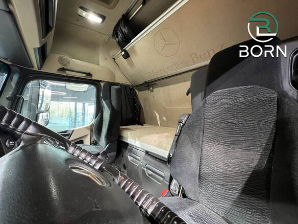 2021 Mercedes-Benz Actros, белый, 4400000 рублей - вид 10