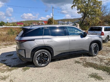2026 Toyota bZ3X 58.3 kWh, серый, 2920000 рублей, вид 5