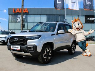 2026 Lada (ВАЗ) Niva Travel I Рестайлинг, серебристый, 1827900 рублей, вид 1