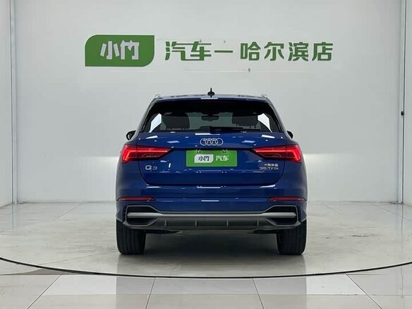 2023 Audi Q3 35 TFSI II (F3), синий, 2640000 рублей - вид 3