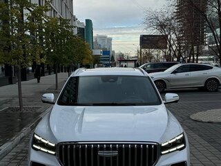 2025 Geely Monjaro (Xingyue L) I Рестайлинг (China Market), белый, 3950000 рублей, вид 3