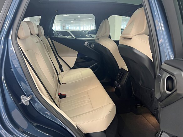 2026 BMW X3 20d xDrive IV (G45/G48), голубой, 7990000 рублей - вид 10