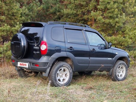 2011 Chevrolet Niva I Рестайлинг, чёрный, 313000 рублей, вид 4
