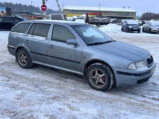 2001 Skoda Octavia I (A4) Рестайлинг, серый, 200000 рублей, вид 2