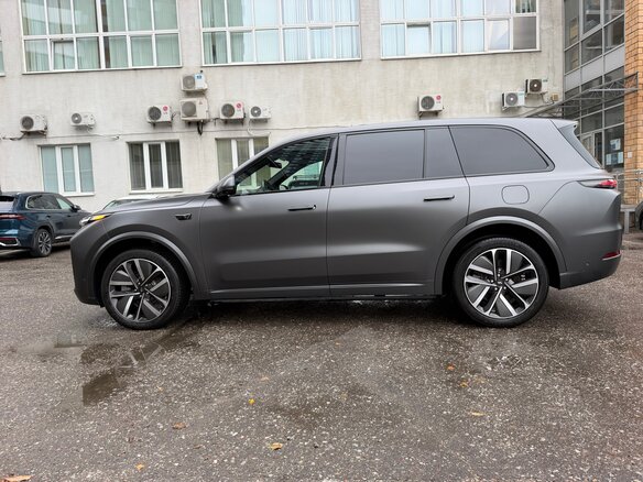 2024 Li Auto (Lixiang) L9 44.5 kWh I, серый, 5990000 рублей - вид 6