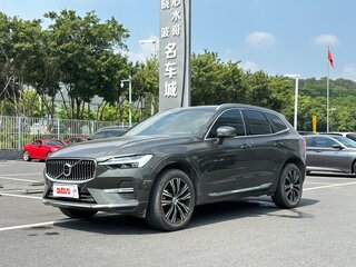 2022 Volvo XC60 II Рестайлинг, зелёный, 4677700 рублей, вид 1