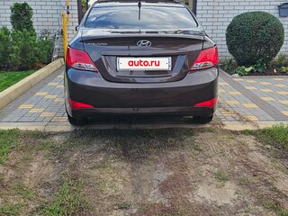 2015 Hyundai Solaris I Рестайлинг, коричневый, 1000000 рублей, вид 2